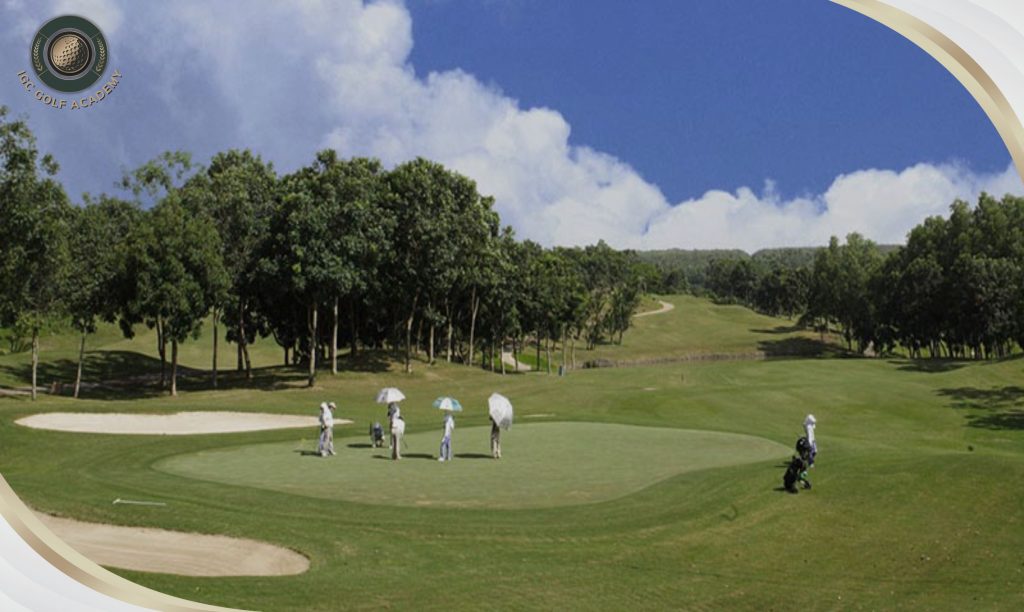 Học đánh golf cơ bản tại sân golf Thủ Đức
