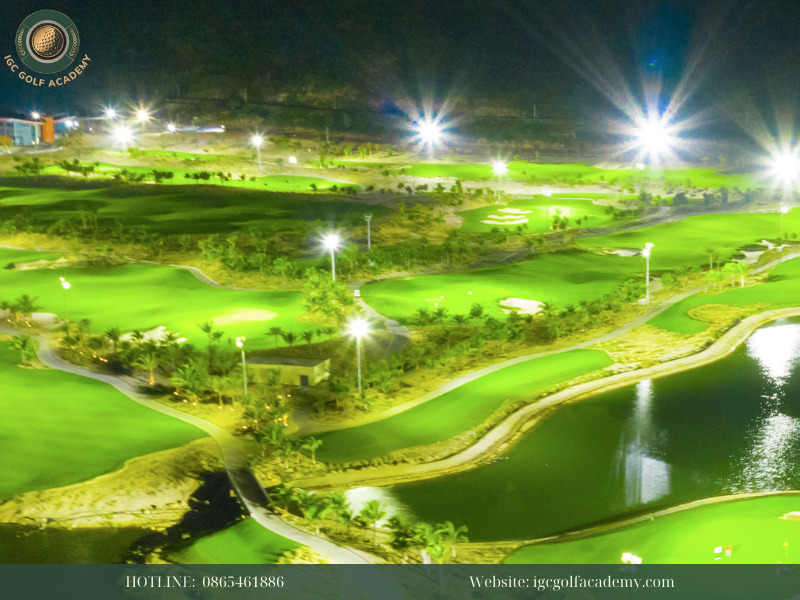 Thiết kế sân golf ban đêm cho golfer
